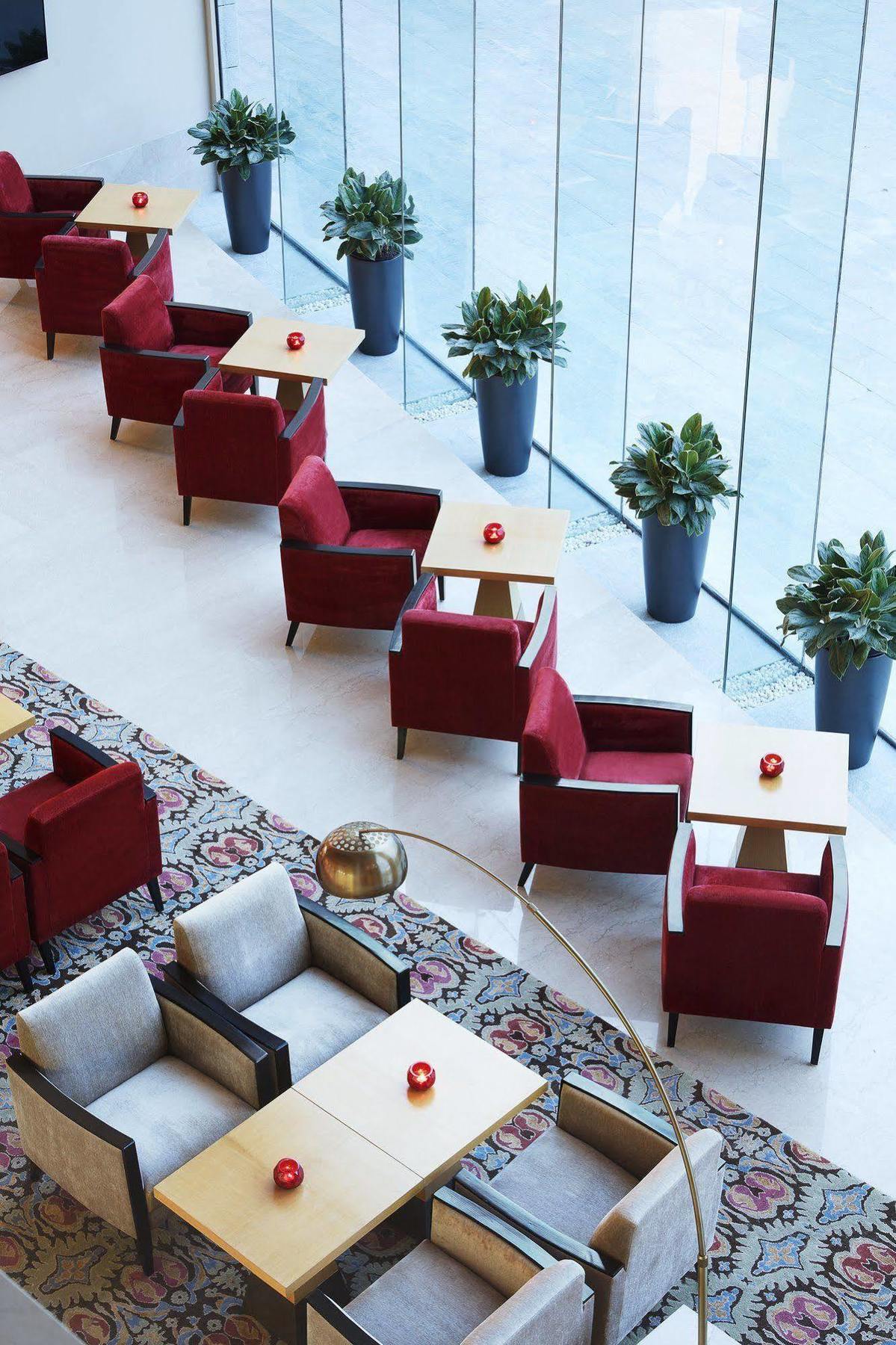 Taj Bangalore Devanahalli Exterior foto The lobby